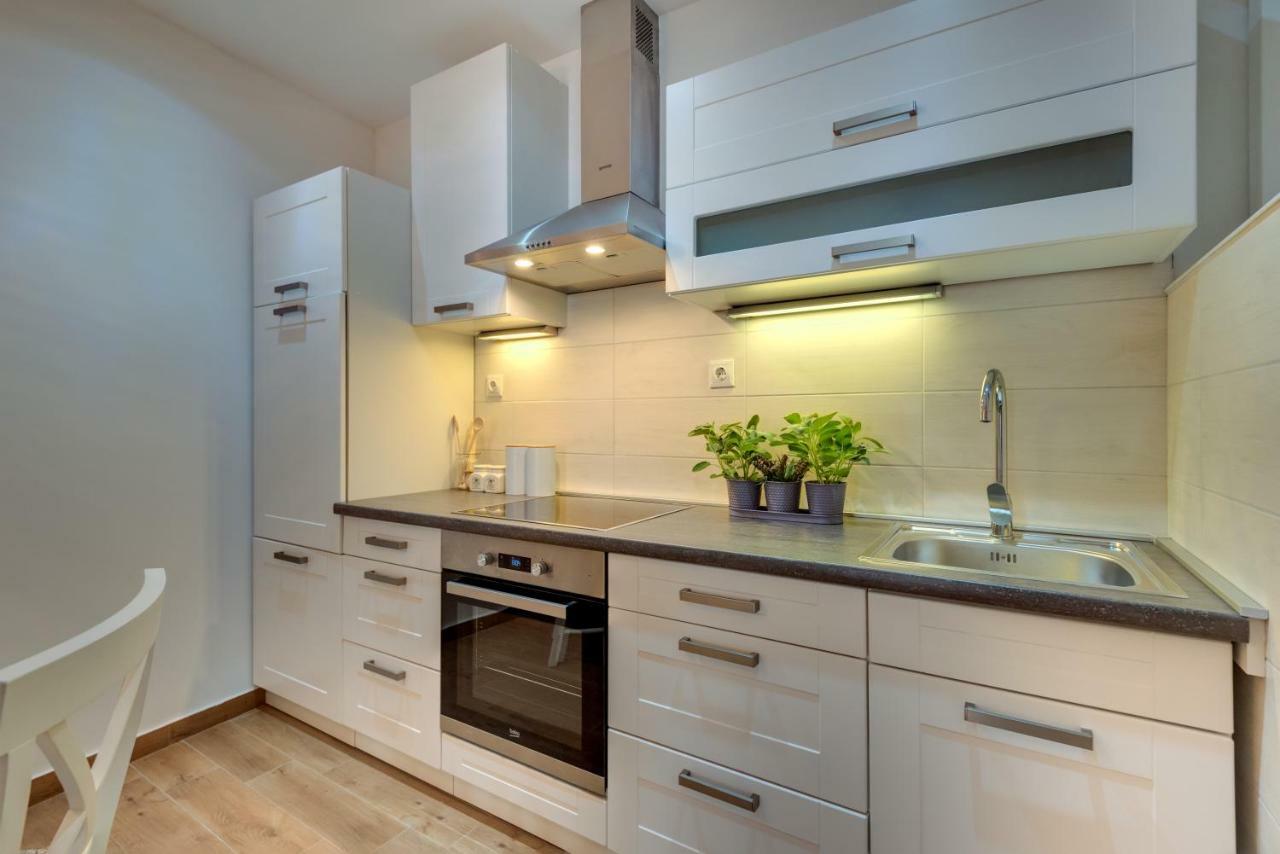 Apartment Saint Michael Шибеник Экстерьер фото